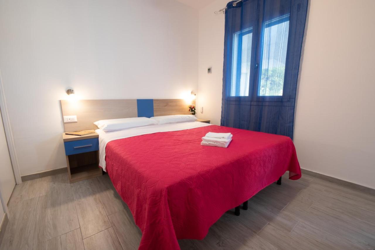 Hotel Bed & Blu La Caletta Exterior foto
