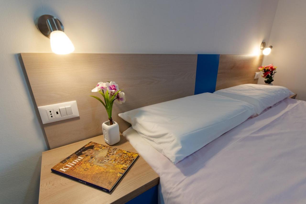 Hotel Bed & Blu La Caletta Exterior foto