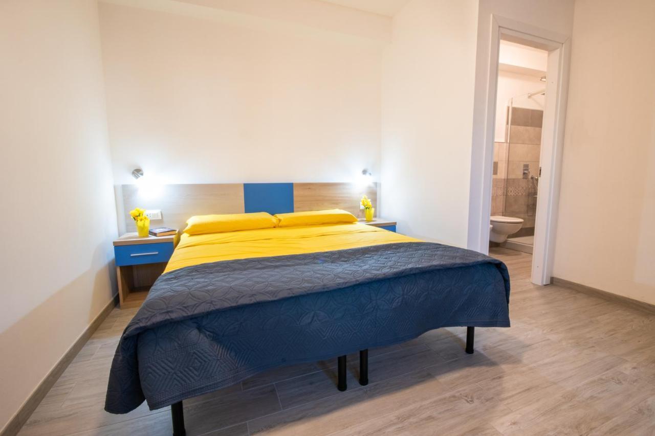 Hotel Bed & Blu La Caletta Exterior foto